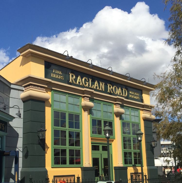 Raglan Road Irish Pub